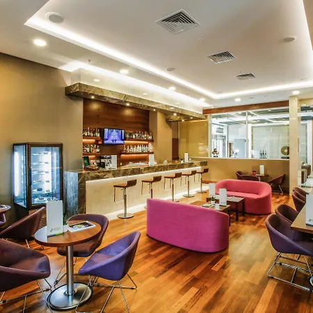 Dedeman Bostanci Istanbul Hotel & Convention Center-3