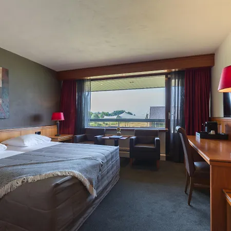 Van Der Valk Hotel Volendam - Recently Renovated-3