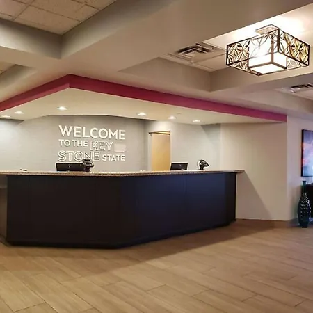 Hampton Inn Johnstown-3