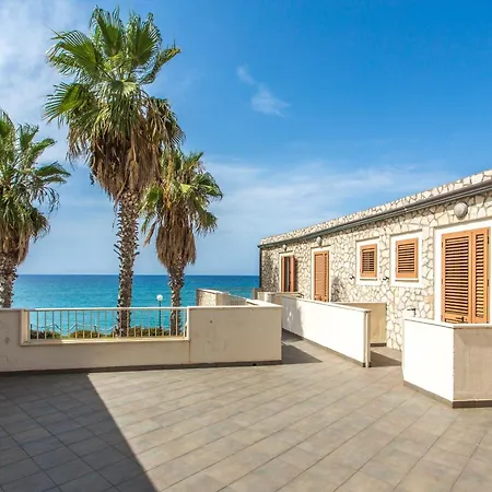 Club Residence La Castellana Mare-2