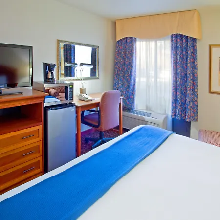 Best Western Plus Sugar Land-Stafford-2