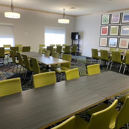 Holiday Inn Express & Suites Indianapolis North - Carmel By Ihg-3