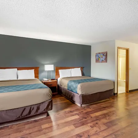 Econo Lodge Longmont East-3