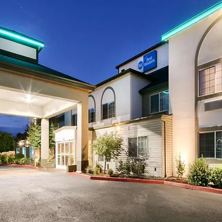 Best Western Woodland Inn-2