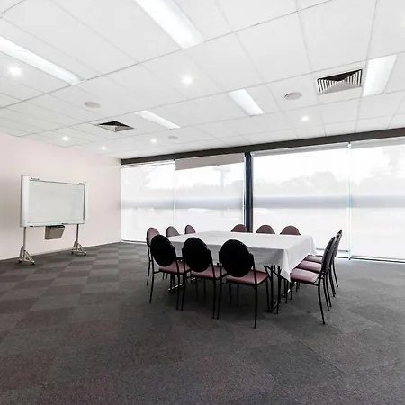 Quality Inn & Suites Traralgon-3