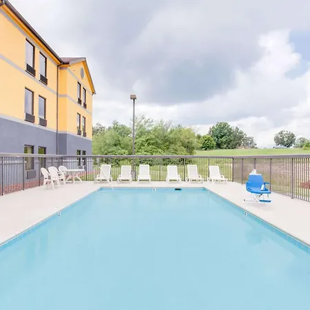 Super 8 By Wyndham Crossville Tn-3
