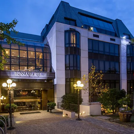 Park Plaza Bonaparte Boutique-2