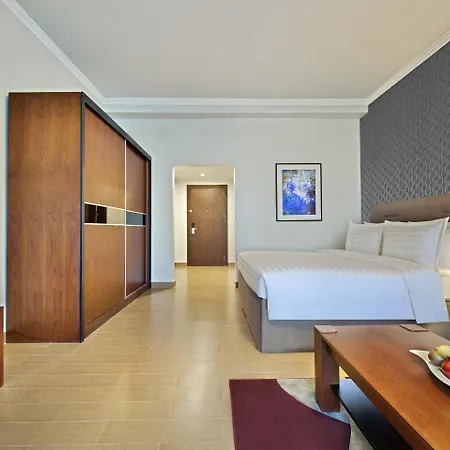 The Curve Hotel-3
