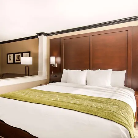 Comfort Suites Liberal North-3