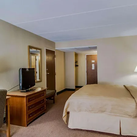 Quality Hotel And Conference Center Bluefield-3