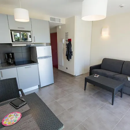 SOWELL RESIDENCES Les Perles de Saint Tropez-2