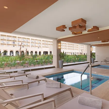 Hotel Riu Baobab-3