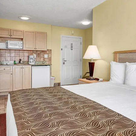 Page Terrace Beachfront Hotel-2