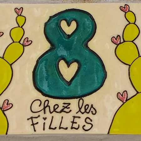 Chez les filles-3