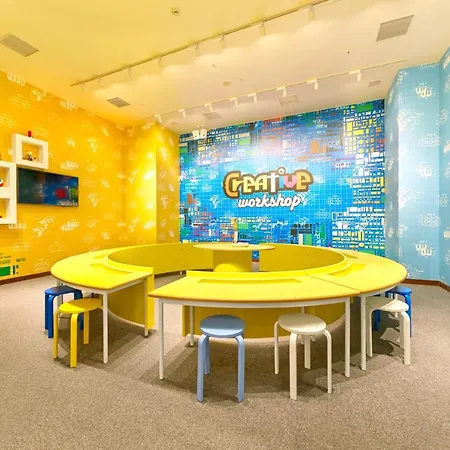 Legoland New York Resort-2