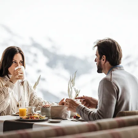 Ski - Golf - Wellness Hotel Riml -Adults Only-3