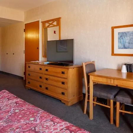 Wendover Nugget Hotel & Casino By Red Lion Hotels-2
