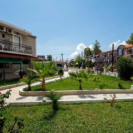 Perkes Hotel Complex (Adults Only)-3