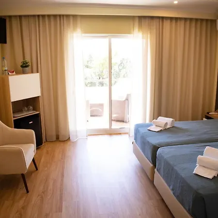 Hotel Rural Rocha Da Gralheira-3