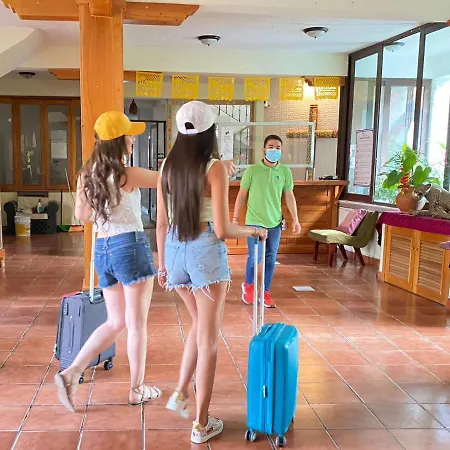 Hotel La Ceiba-3
