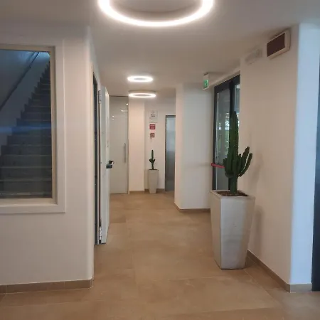 Hotel Trieste-2