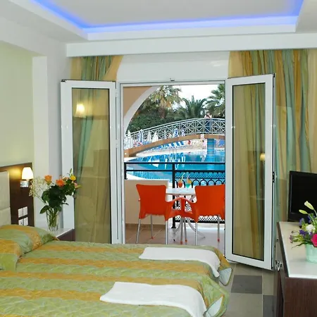 Majestic Hotel & Spa-2