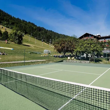 Hotel Champs Fleuris Morzine-3