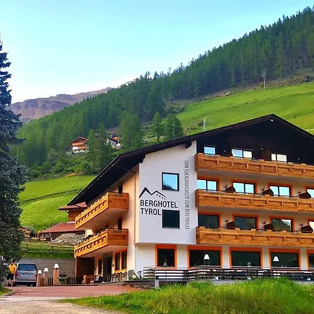 Berghotel Tyrol-2