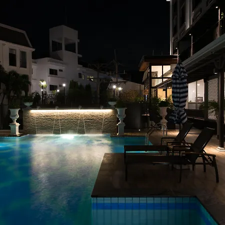Sawaddi Patong Resort & Spa By Tolani-3