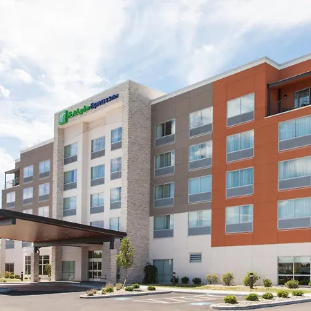 Holiday Inn Express & Suites Sandusky By Ihg-3