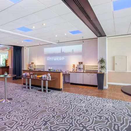 Crowne Plaza Antwerpen By Ihg-3