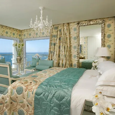 Twelve Apostles Hotel & Spa-3