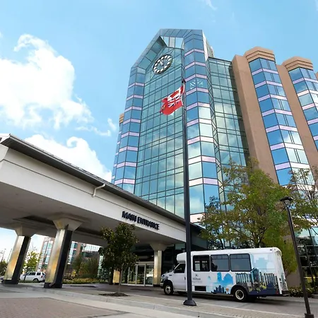 Hilton Suites Toronto-Markham Conference Centre & Spa-3