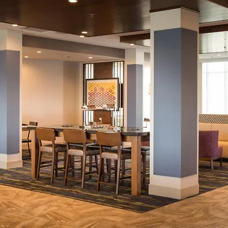 Holiday Inn Express & Suites Rock Falls By Ihg-2