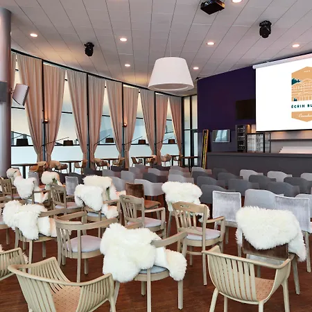 Ecrin Blanc Resort Courchevel - Aquapark-3