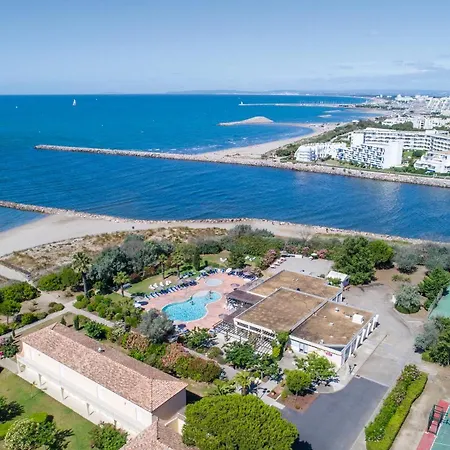 SOWELL RESIDENCES Les Sablons-3