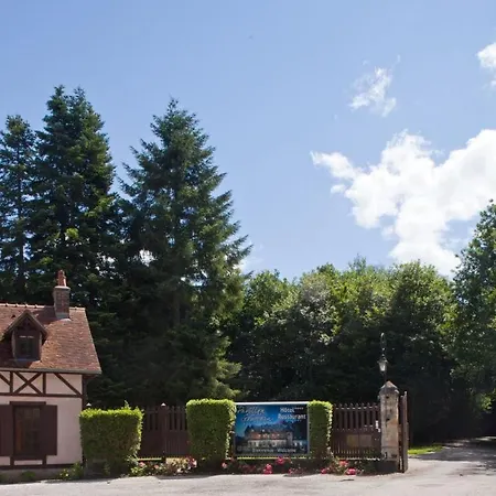 Le Pavillon De Gouffern B&B-2