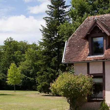 Le Pavillon De Gouffern B&B-3