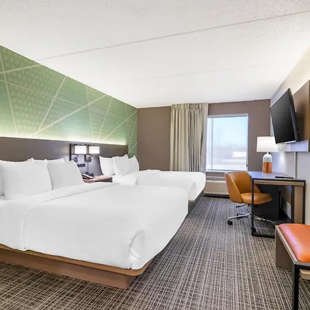Comfort Inn & Suites Madison East Interstate I-90-2