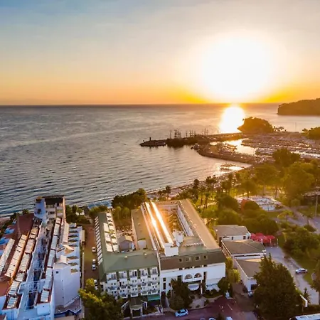 L'Ancora Beach Hotel-3
