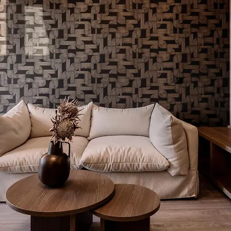 Elegance Luxury Executive Suites - Adults Only-3