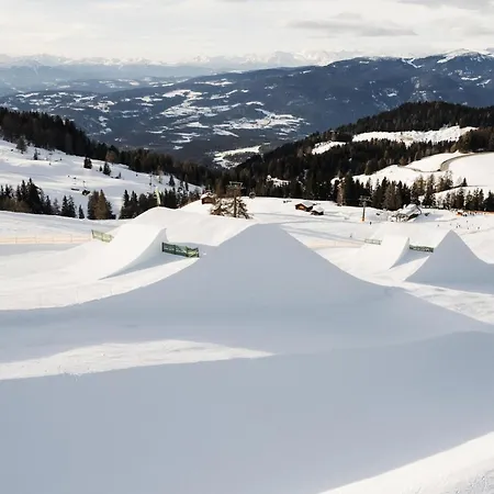 Mirabell Alpine Garden Resort & Spa-3
