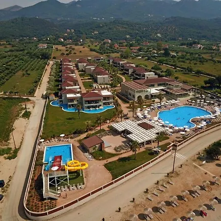 Almyros Beach Resort & Spa-3
