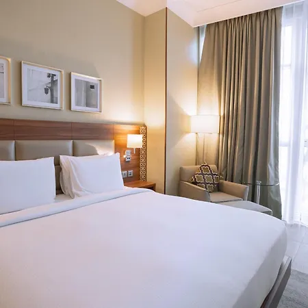 Hilton Garden Inn Dubai Deira-2