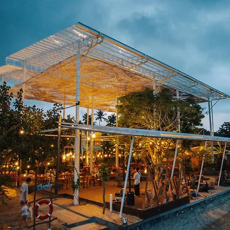 Mambo Beach Resort-2