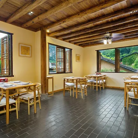 Yangshuo Ancient Garden Boutique Hotel-English Speaking Team&Swimming Pool&Activities Organized&Free Pick Up From Airport Or Ts Over 4 Nights-3
