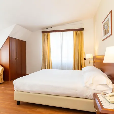Hotel Europa-2