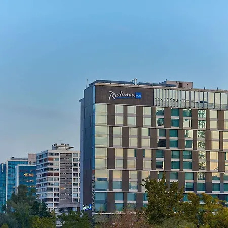 Radisson Blu Plaza El Bosque Santiago-2
