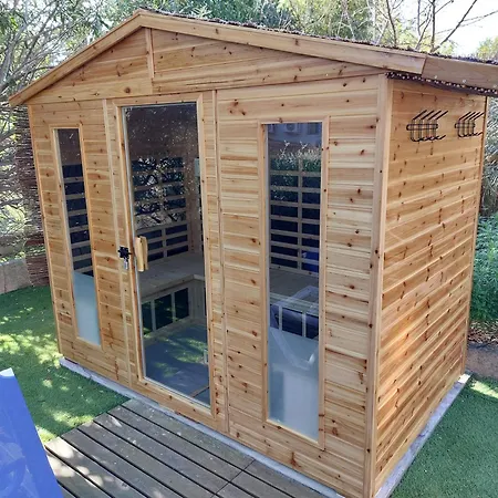 Les Jardins de Bormes, hôtel de charme sans enfants avec sauna&jacuzzi-3