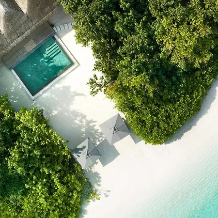 Vakkaru Maldives - Luxury Private Island Resort-3